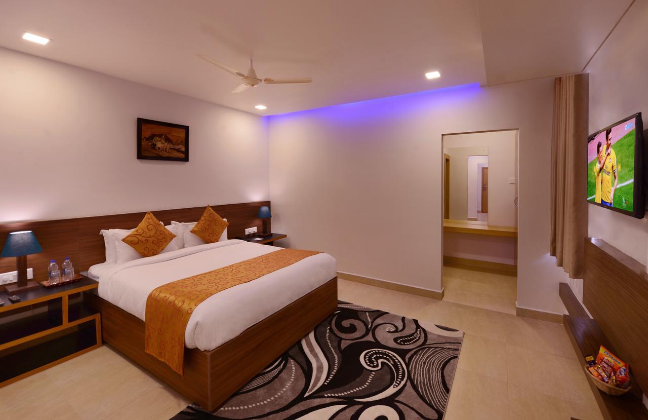 Clarks Inn Hampi Kamalapur Dış mekan fotoğraf